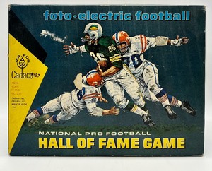 lot 10 image: Vintage FOTO-ELECTRIC FOOTBALL Game