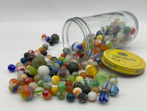 lot 11 image: Vintage Jar of Marbles #1