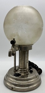 lot 15 image: Vintage CUTLER & HAMMER Soda Fountain Warmer