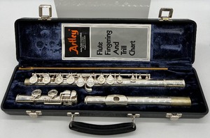 lot 55 image: ARTLEY Flute 18-0