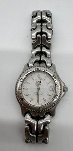 lot 80 image: TAG HEUER Swiss Watch WG1112-KO