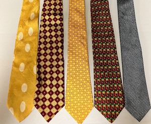 lot 85 image: Mens Variety of Neck Ties including GIVENCY