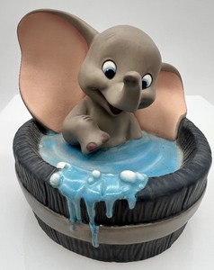 lot 93 image: DISNEY Dumbo Simply Adorable Figurine