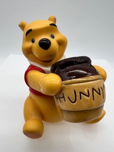lot 95 image: DISNEY Winnie the Pooh TIME FOR SOMETHING SWEET