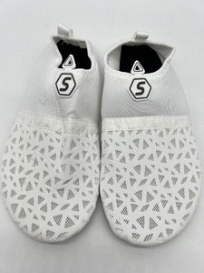 lot 122 image: New SEEKWAY Water Shoes Womens 7.5-8.5