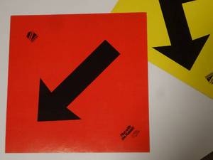 lot 301 image: Vtg LeMans Race Oil Run With The Rabbit Signs