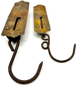 lot 149 image: Vintage lot of 2 Antique Collectable Brass Face BELMONT H.D. WE CO Scales from the 1900s