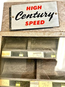 lot 207 image: Vintage HIGH CENTURY SPEED - Mechanics Length Straight Shank Drills Display Case