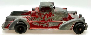 lot 218 image: HUBLEY KIDDIE Toy Trucks with Vintage Metal Dog and Penguin Figures