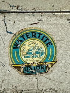 lot 221 image: Vintage WATERTITE UNION Steel Chest Pat#161360 REGD 1951