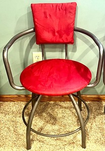 lot 234 image: 4 Industrial Rustic Metal Swivel Chairs with Red Suede-like Chair Seat Cushions and Back Rest Pillows