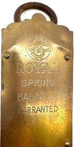 lot 173 image: Vintage lot of Antique Collectable Brass Face ROYAL SPRING BALANCE WARRANTED Hanging Scale