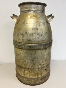 lot 271 image: Vintage Metal Milk Can