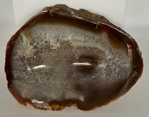lot 283 image: Large Polished Geode Dish