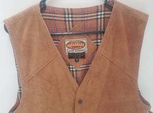lot 404 image: Vintage Paragraff Brown Suede Mens Vest