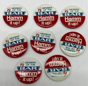 lot 615 image: Vintage HAMMS Beer Pin Back Buttons - NOS - QTY 8 - MEMBER OF THE BAR
