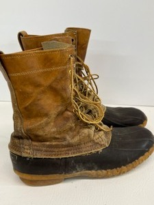 lot 398 image: Vintage LL Bean Original Duck Boots & Book on History of LL Bean Company