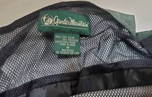 lot 446 image: Vintage LL BEAN Mens Plaid Shirt wQuilted Lining 