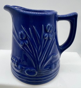 lot 375 image: RED WING POTTERY Commemorative Collectors - 1998 - Blue Iris Pitcher