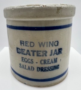 lot 456 image: Vintage RED WING STONEWARE POTTERY - Egg Beater Jar #1