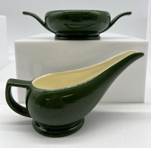 lot 458 image: Vintage MCM Red Wing Pottery Sugar and Creamer