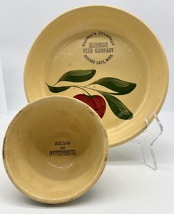lot 465 image: Vintage WATT POTTERY - Advertising Bowl and Pie Plate - Rellis General Store & Munson Fee Company