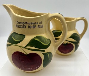 lot 466 image: Vintage WATT POTTERY - Pitchers including Hinckley Co-op Feed