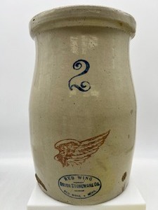 lot 469 image: Vintage RED WING STONEWARE POTTERY - #2 Butter Churn