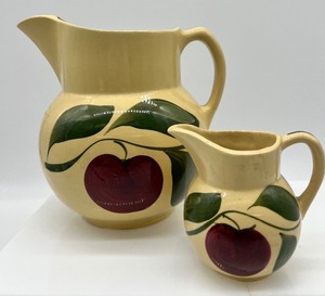 lot 468 image: Vintage WATT POTTERY - APPLE - Large and Small Pitchers - QTY 2