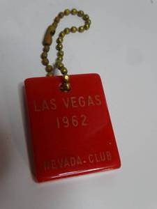 lot 389 image: Vintage 70s LAS VEGAS Casino Collectible Keychains Novelty