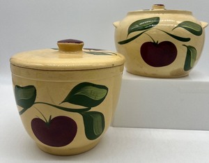 lot 487 image: Vintage WATT POTTERY - APPLE - Bean Pot & Ice Bucket - QTY 2