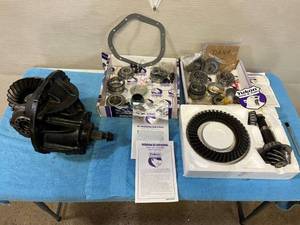 FORD 9 AUTO PARTS