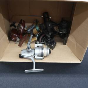 LOT OF 6 VINTAGE FISHING REELS