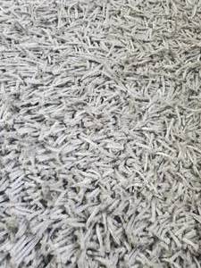 lot 7 image: BAKER Silver Shag Rug 3 x 5