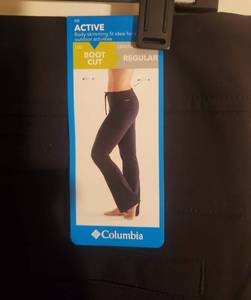 lot 42 image: NWT Columbia Womens Active Pants Boot Cut - Size 12
