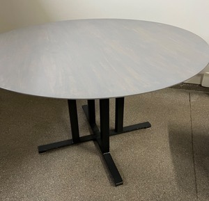 lot 3 image: Weathered Gray Table w Black Modern Iron Base