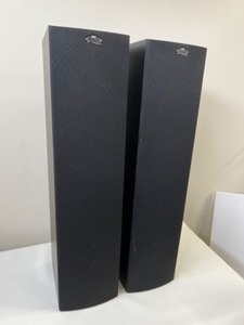 lot 19 image: Set of KEF Q55 Tall Vertical Speakers