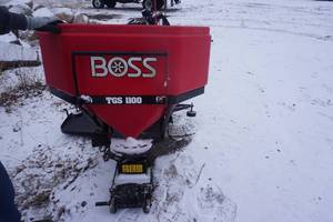 Boss Model TGS1100 Tailgate Salt Spreader