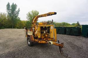 Bandit Model 200  XP Tow Behind Wood Chipper