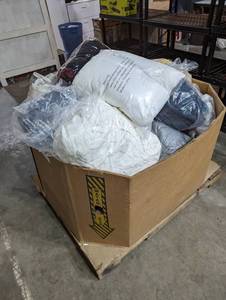 Gaylord of BeddingCurtains - May be Incomplete Sets - Loose