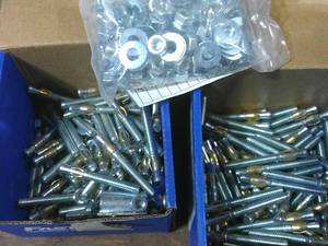 Lot of 166 Wedge Anchor 14 x 2-14