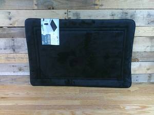 lot 66 image: Members Mark Quick-Dry Memory Foam Bath Mat, 24 x 36-Black