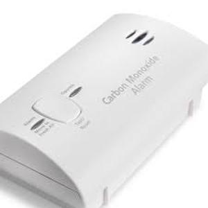 lot 143 image: Kidde AA Battery Operated Basic Carbon Monoxide Alarm - 9CO5-Needs New Batteries