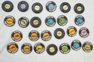 lot 48 image: Vintage Hot Wheels Redline tin Buttons