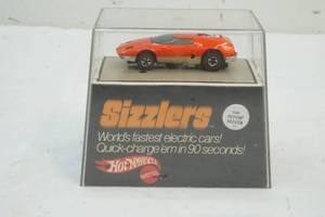 lot 52 image: Vintage redline Hot Wheel Sizzler car