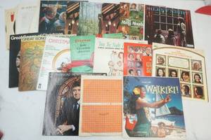 lot 244 image: Variety of Vintage LP Records Holidays