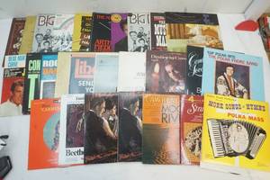 lot 248 image: Variety  of Vintage Orchestra LP Records