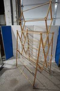 lot 259 image: Rid-Jid Space Saver Drying rack
