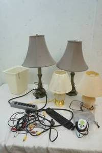 lot 288 image: 4 Lamps, Traveling Clothes Steamer, Extension cords with breakers