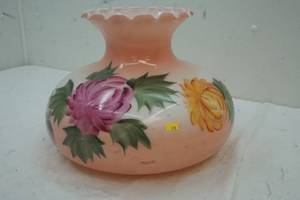 lot 119 image: Vintage Glass Lamp Shade